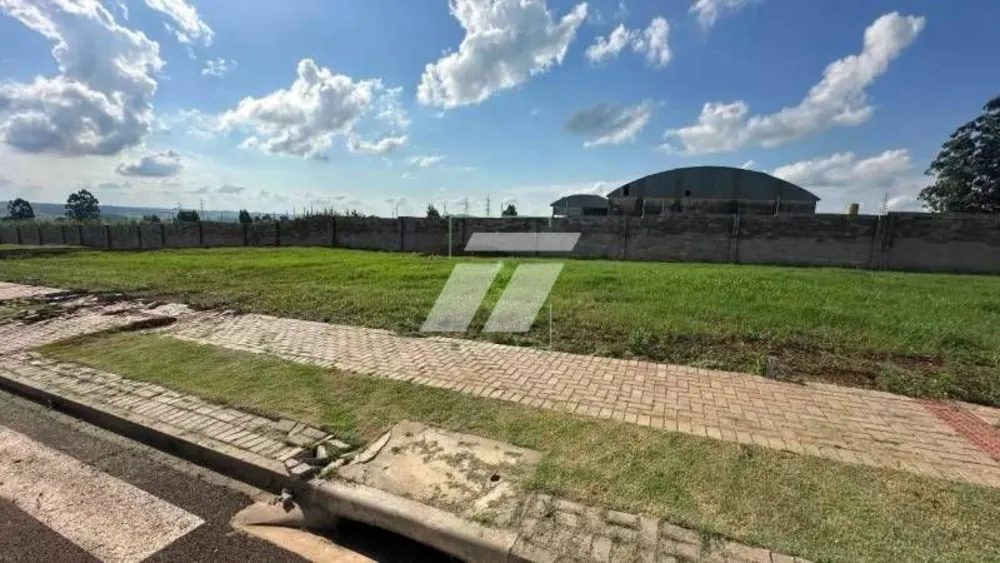 Casa de Condomínio - Foto 1