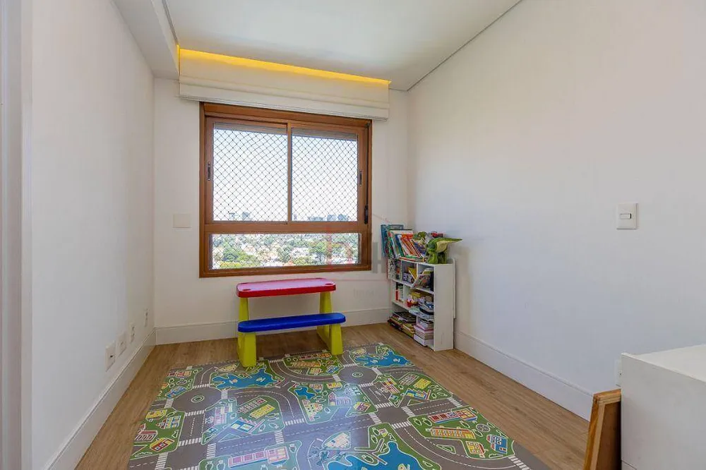 Apartamento, 3 quartos, 145 m² - Foto 2