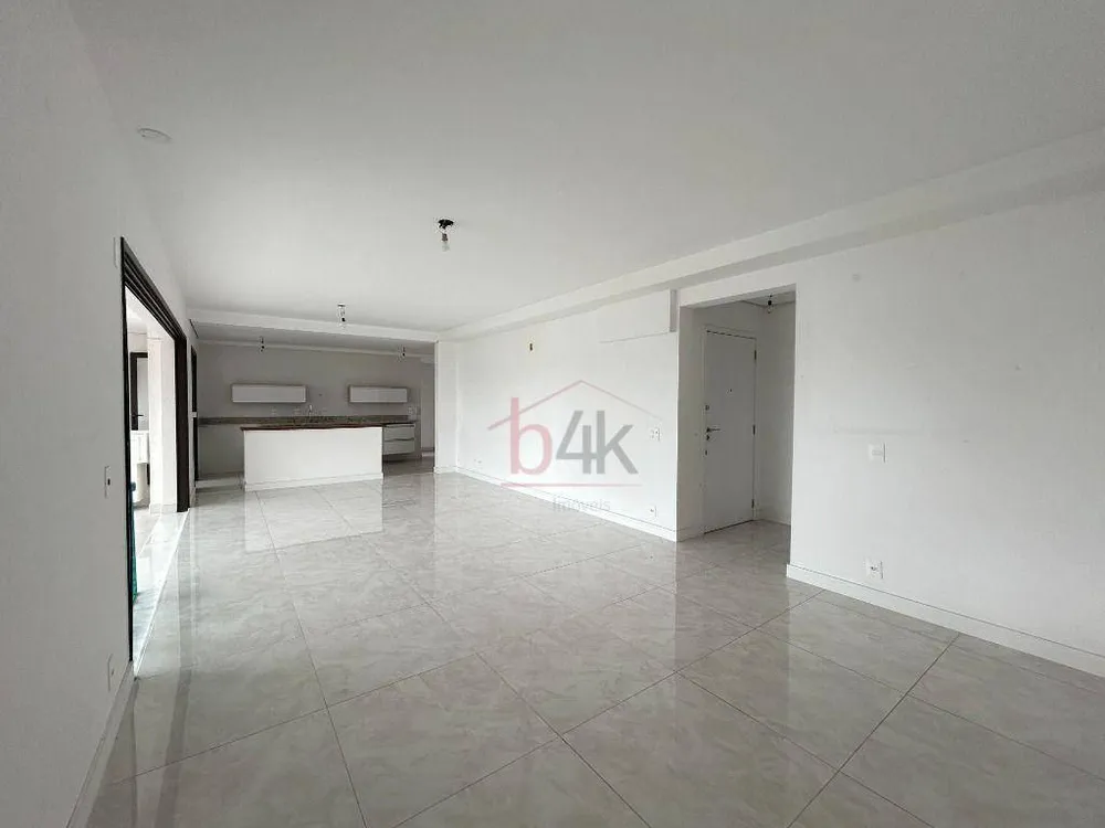 Apartamento, 3 quartos, 178 m² - Foto 4
