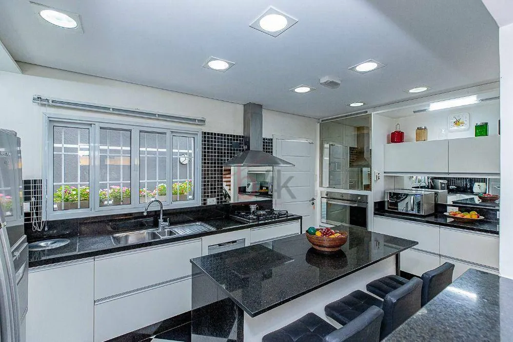 Casa, 4 quartos, 380 m² - Foto 11