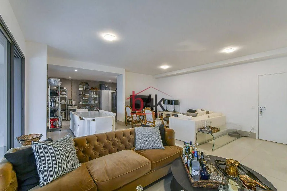 Apartamento, 3 quartos, 186 m² - Foto 9