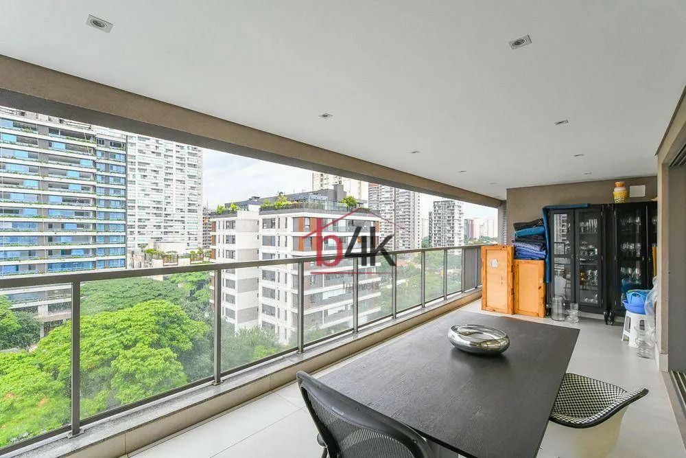 Apartamento, 3 quartos, 186 m² - Foto 11