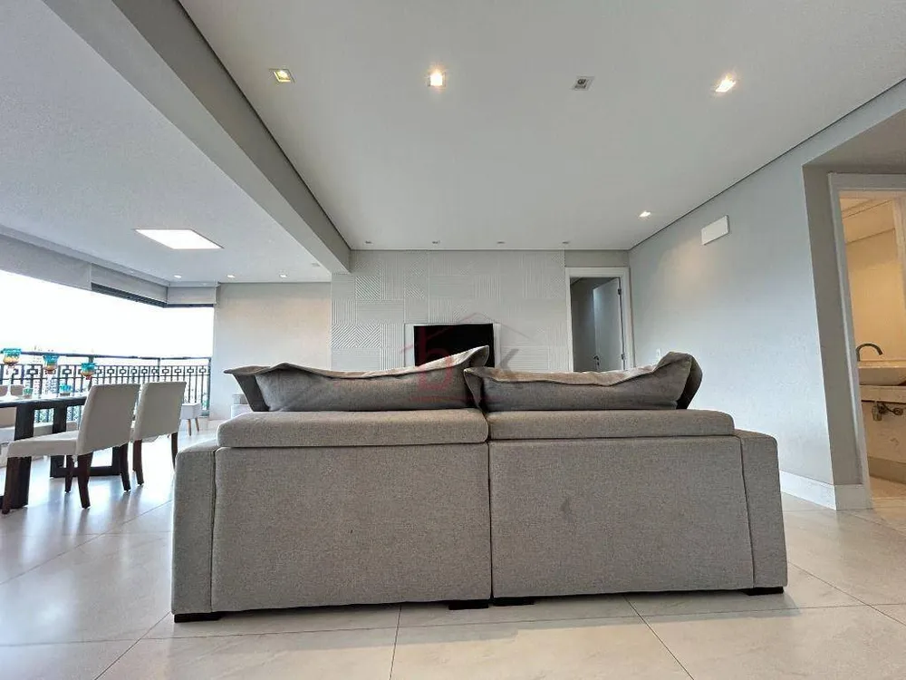 Apartamento, 3 quartos, 137 m² - Foto 1