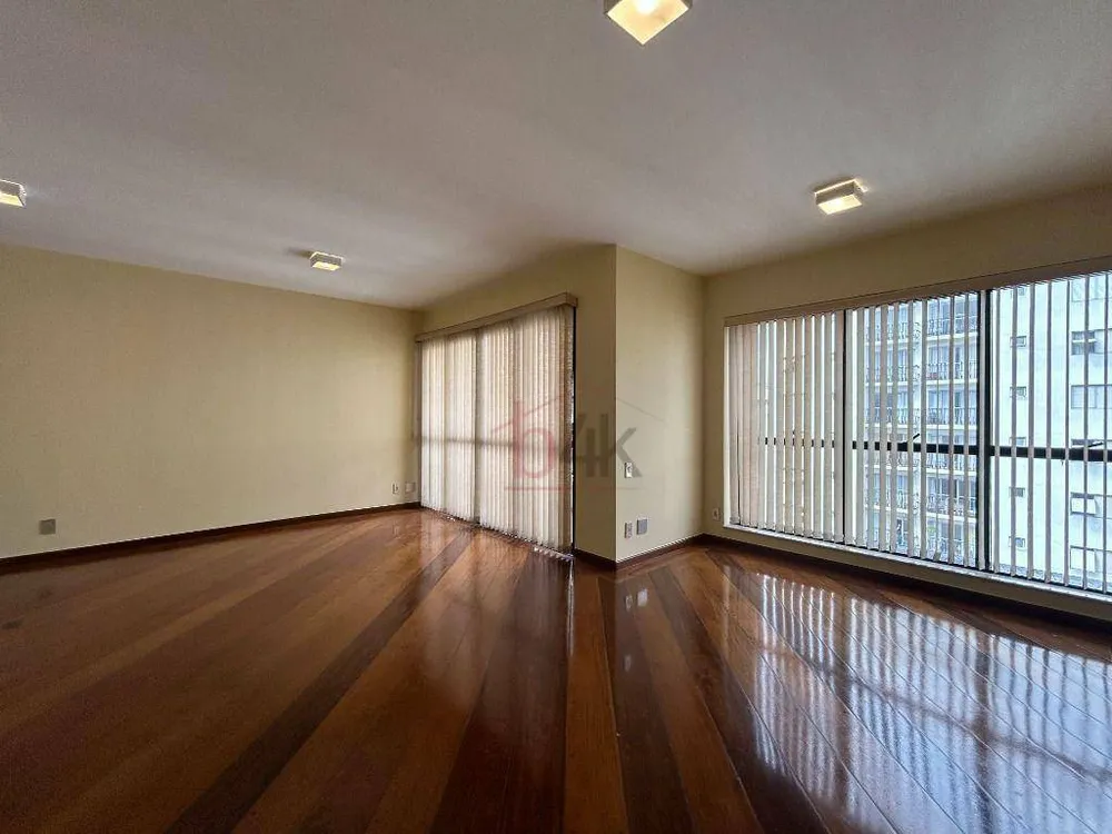 Apartamento, 3 quartos, 136 m² - Foto 2