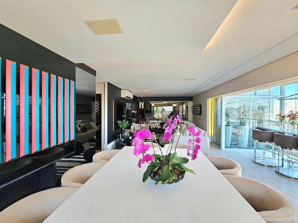 Cobertura, 3 quartos, 305 m² - Foto 11