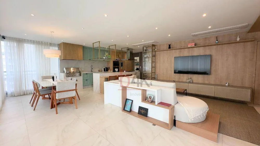 Apartamento, 3 quartos, 167 m² - Foto 1