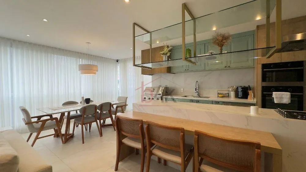 Apartamento, 3 quartos, 167 m² - Foto 2