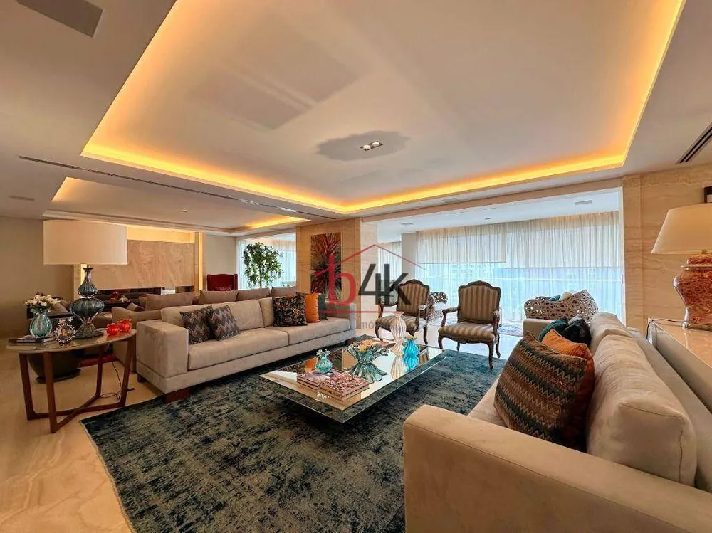 Apartamento, 3 quartos, 370 m² - Foto 2