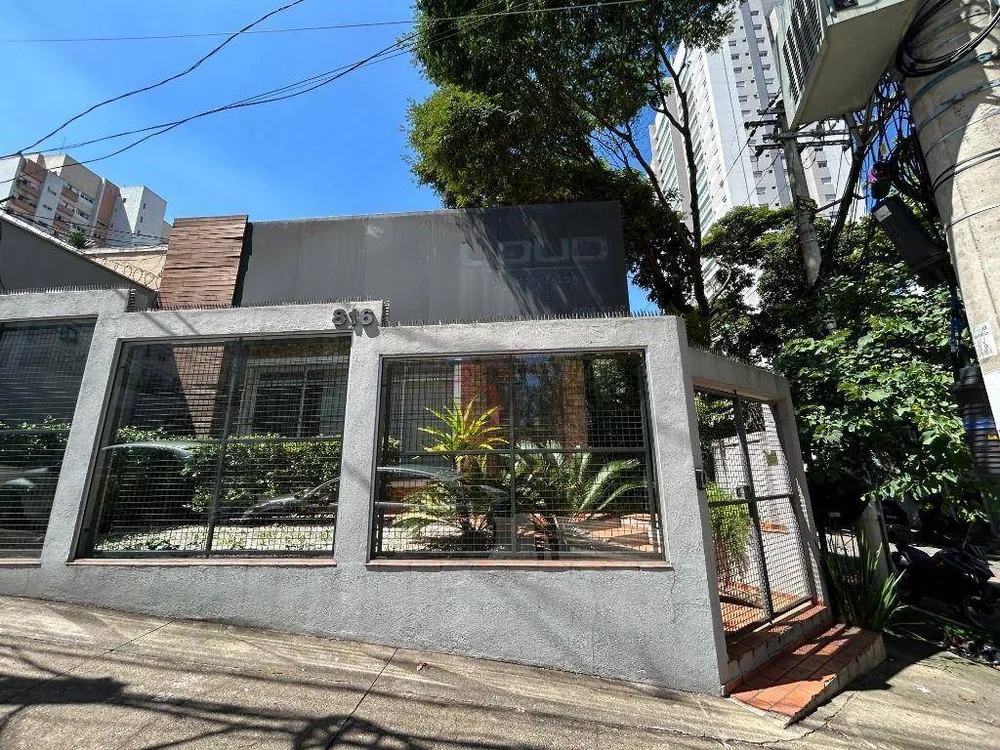 Casa, 3 quartos, 220 m² - Foto 1