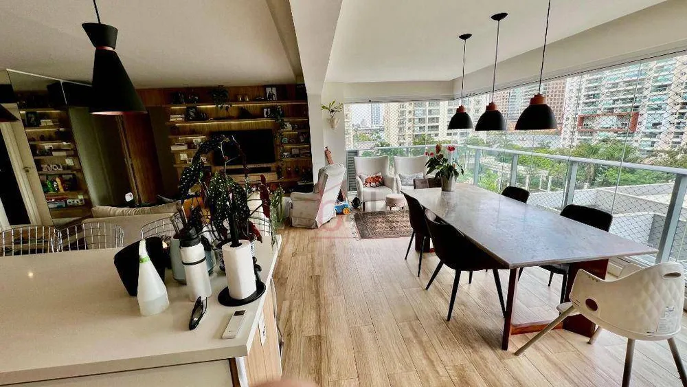 Apartamento, 3 quartos, 130 m² - Foto 1