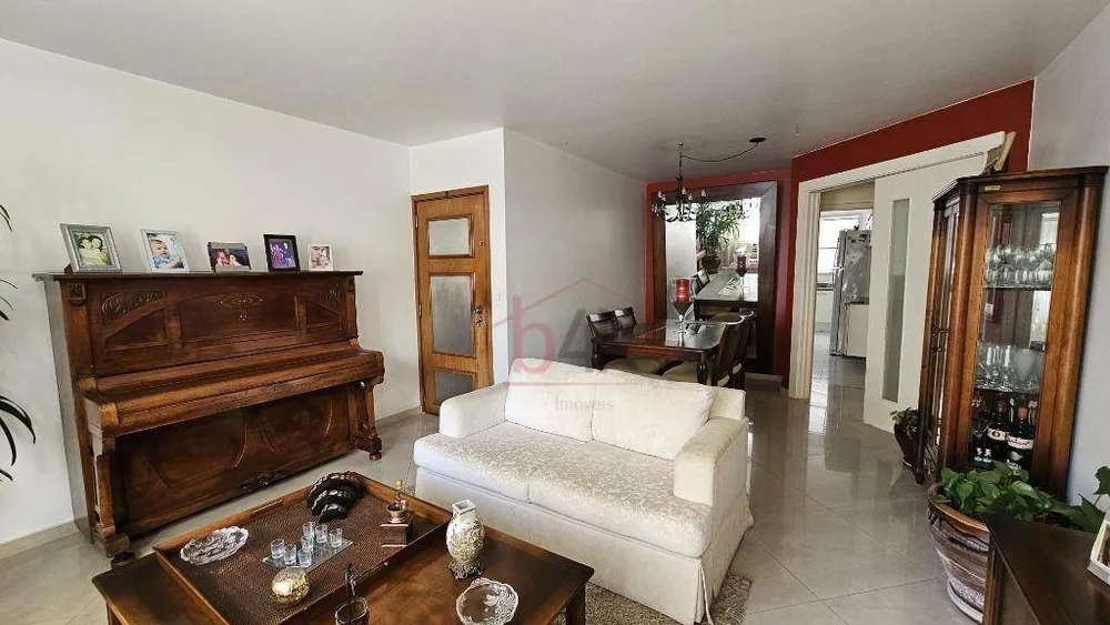 Apartamento, 3 quartos, 131 m² - Foto 2