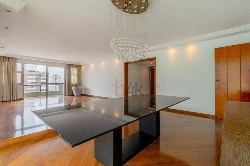 Apartamento, 3 quartos, 236 m² - Foto 4