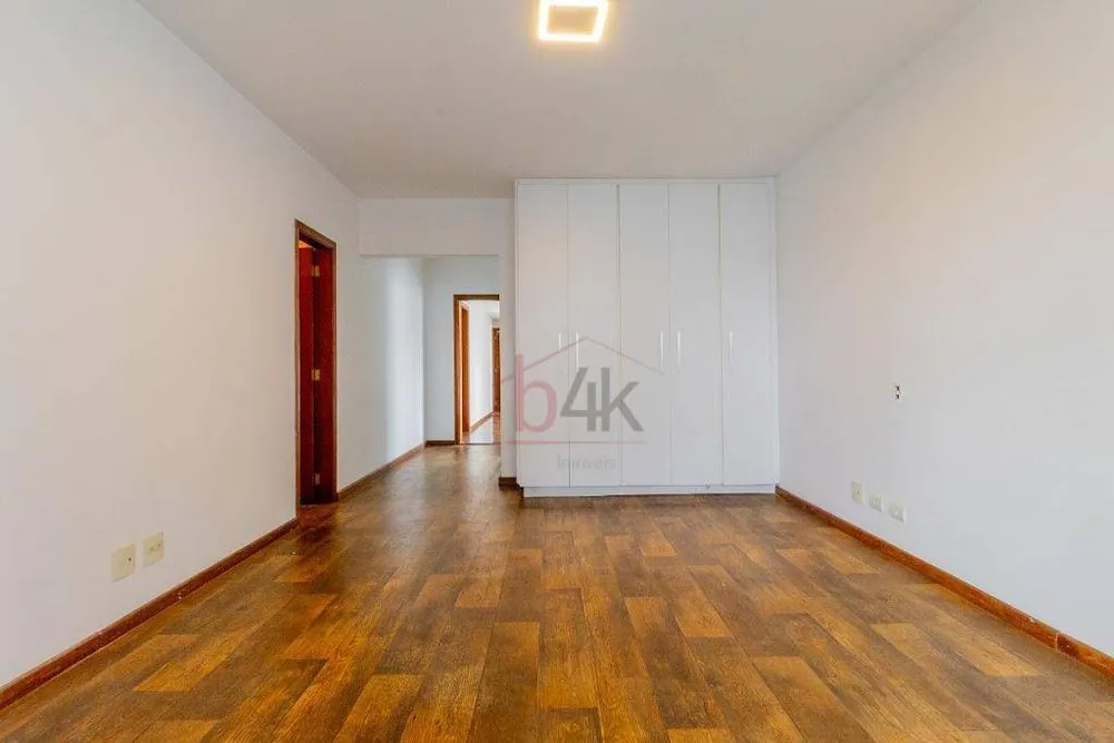 Apartamento, 3 quartos, 236 m² - Foto 7