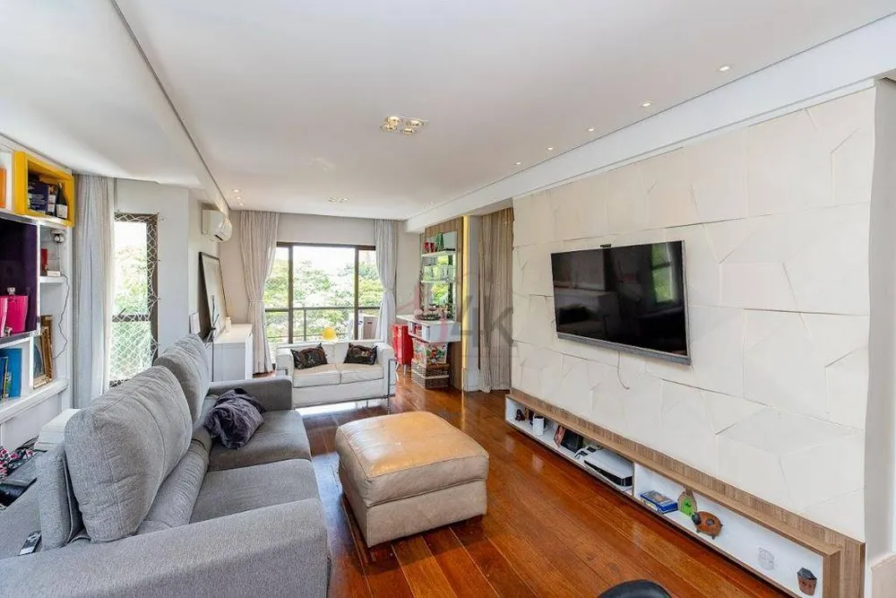 Apartamento, 3 quartos, 187 m² - Foto 1