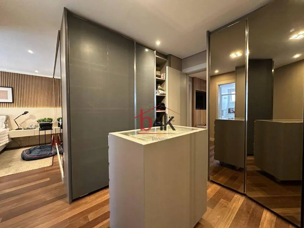 Apartamento, 3 quartos, 225 m² - Foto 11