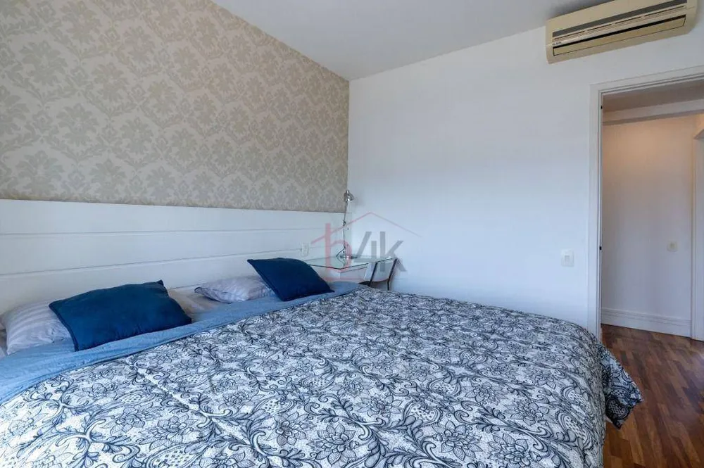 Apartamento, 3 quartos, 168 m² - Foto 2