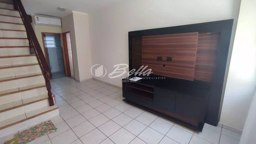 Sobrado à venda com 3 quartos, 99m² - Foto 3