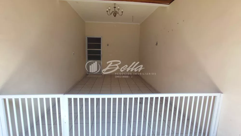 Sobrado à venda com 3 quartos, 99m² - Foto 2