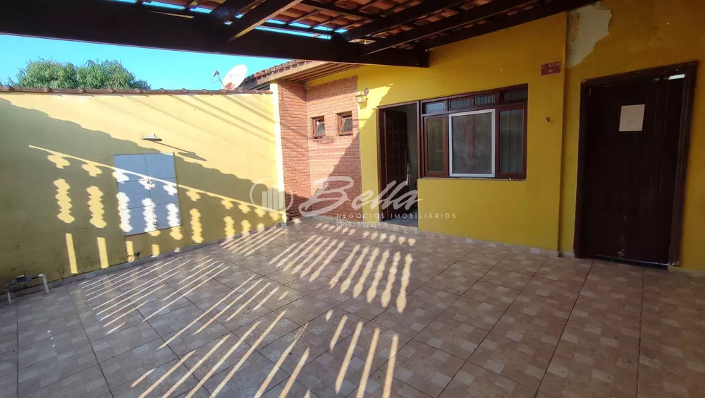 Casa à venda com 2 quartos, 89m² - Foto 2