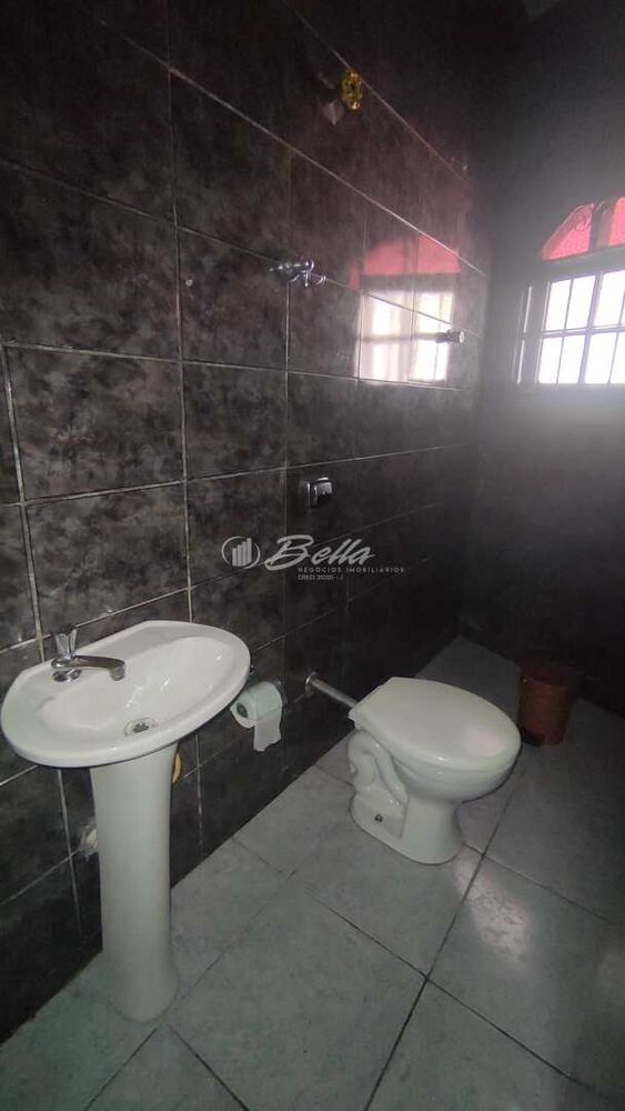 Chácara à venda com 4 quartos, 148m² - Foto 4