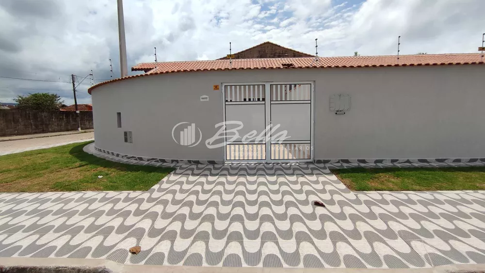 Casa à venda com 2 quartos, 80m² - Foto 1