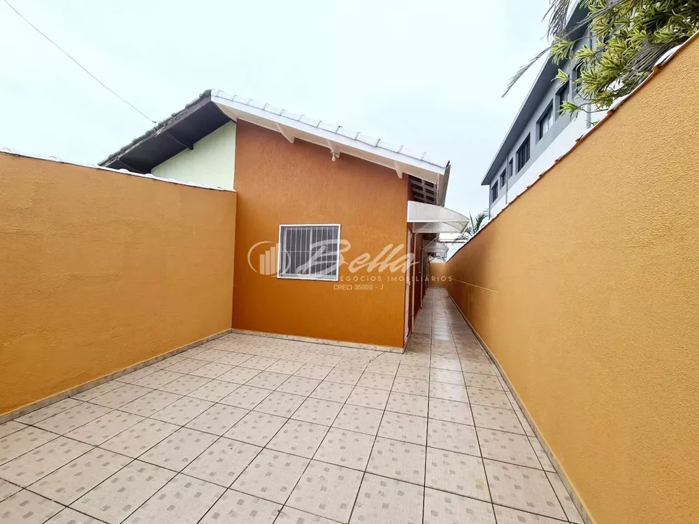 Casa à venda com 3 quartos, 63m² - Foto 1