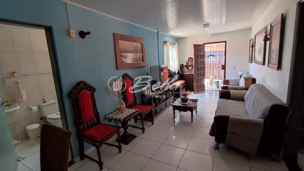 Casa à venda com 4 quartos, 106m² - Foto 3