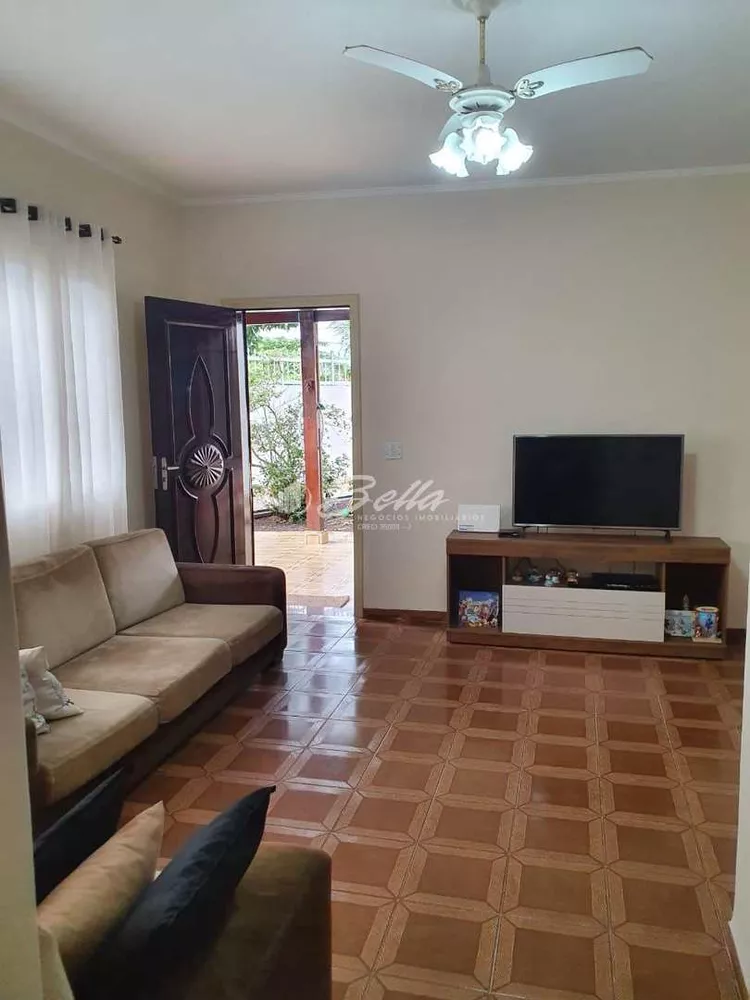 Casa à venda com 2 quartos, 109m² - Foto 4