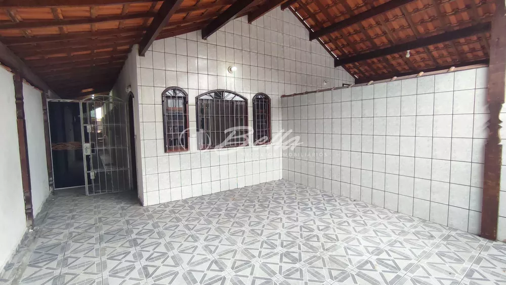 Casa à venda com 2 quartos, 78m² - Foto 1