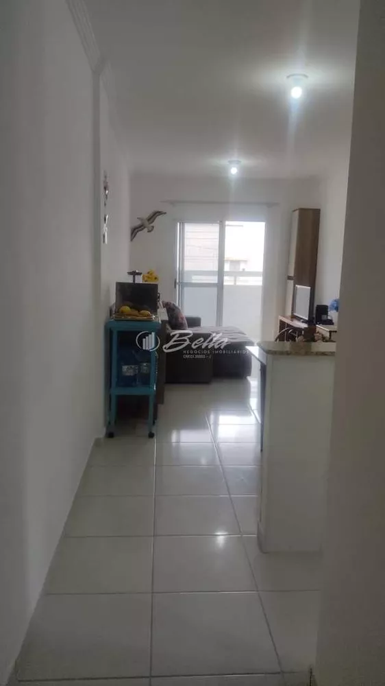 Apartamento à venda com 2 quartos, 70m² - Foto 3