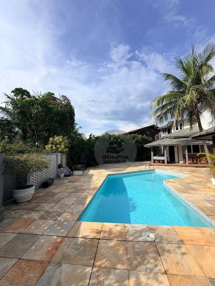 Casa, 4 quartos, 310 m² - Foto 1