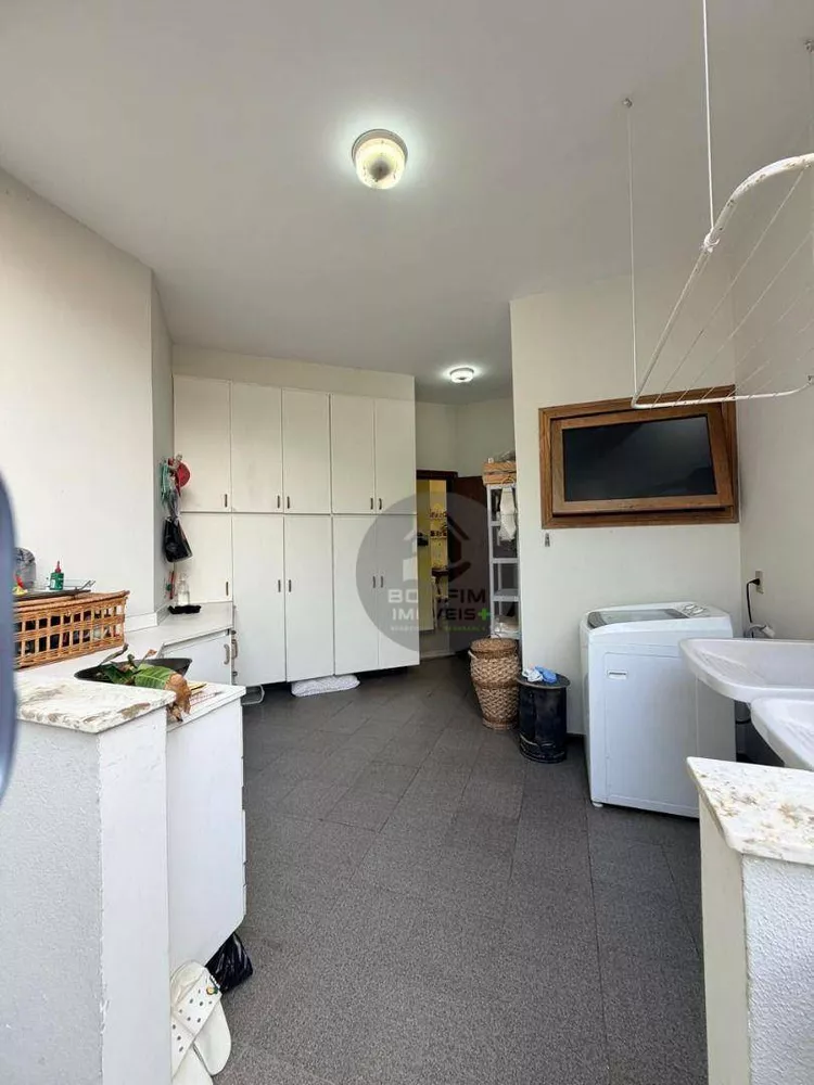 Casa, 4 quartos, 310 m² - Foto 32