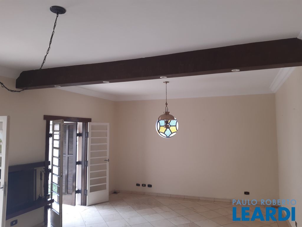 Casa à venda com 3 quartos, 160m² - Foto 5