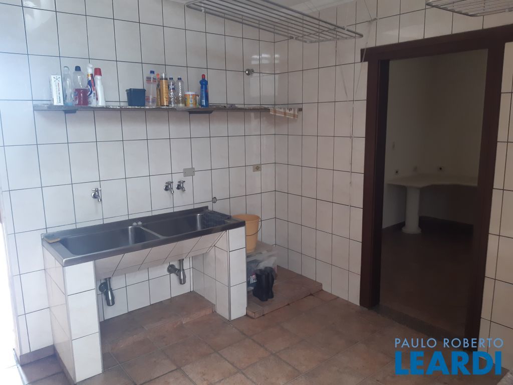 Casa à venda com 3 quartos, 160m² - Foto 13