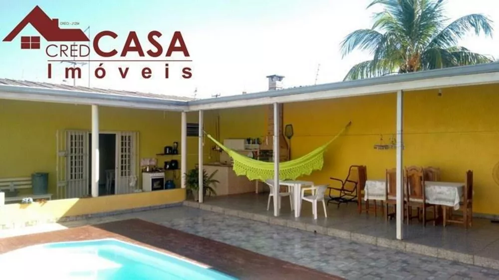 Casa à venda com 4 quartos, 50m² - Foto 1