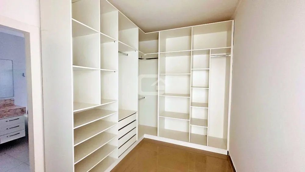 Sobrado, 4 quartos, 527 m² - Foto 5