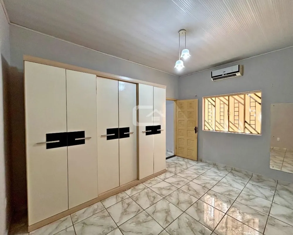 Casa, 3 quartos, 130 m² - Foto 2