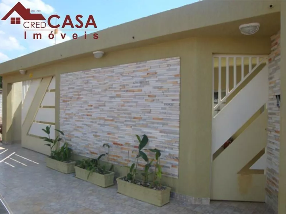 Casa à venda com 5 quartos, 288m² - Foto 2