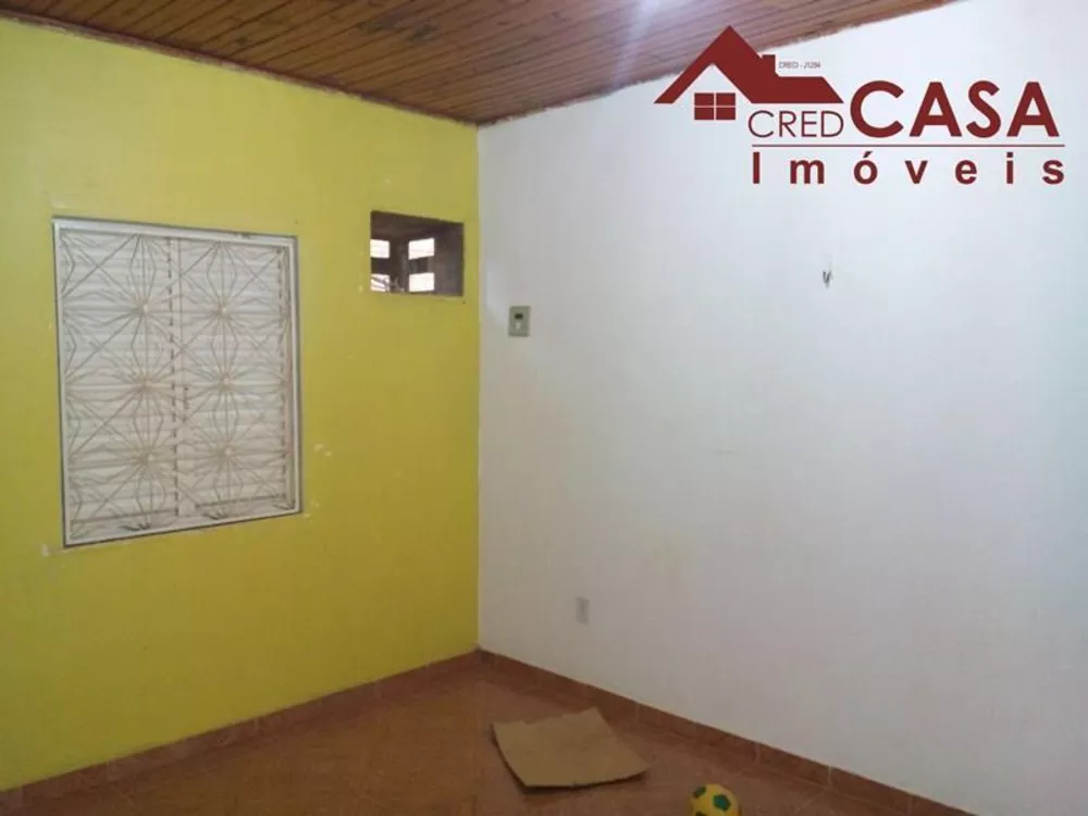 Casa à venda com 2 quartos, 54m² - Foto 4