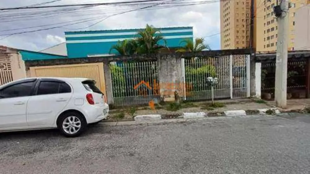 Casa, 4 quartos, 200 m² - Foto 1
