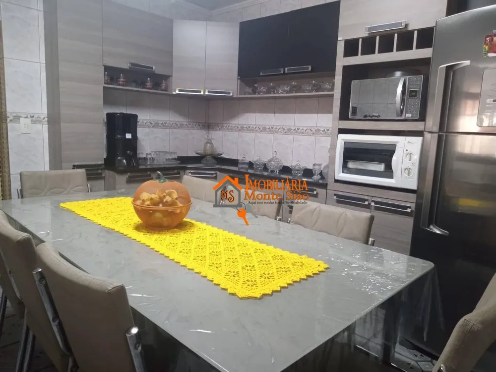 Sobrado, 3 quartos, 210 m² - Foto 2