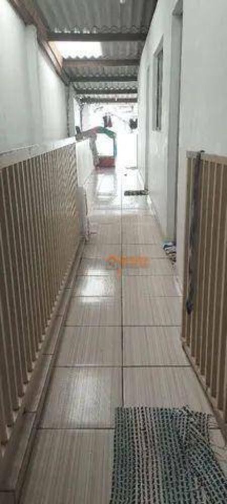 Casa, 3 quartos, 180 m² - Foto 1