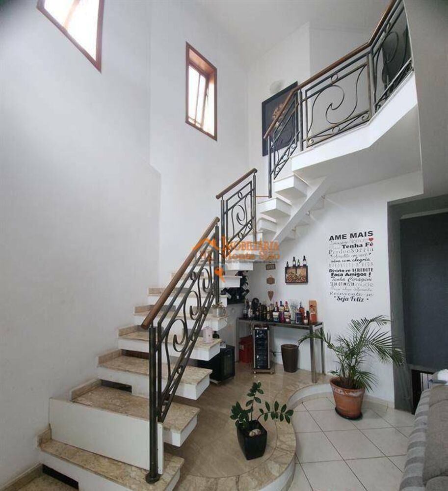 Sobrado, 5 quartos, 300 m² - Foto 1