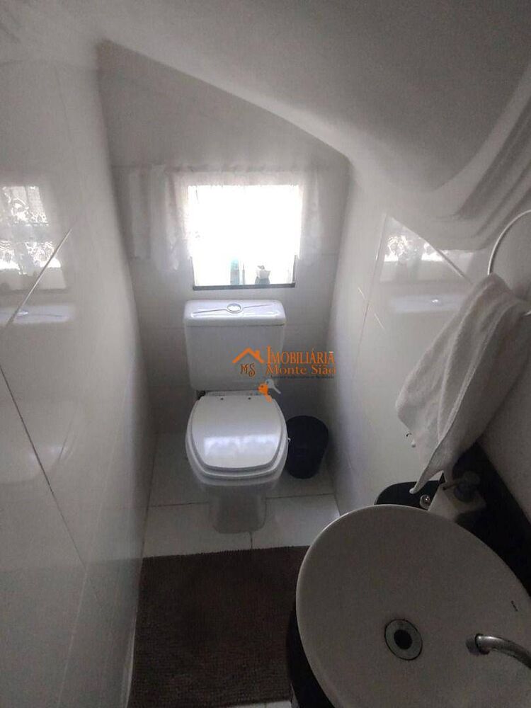 Sobrado à venda com 3 quartos, 120m² - Foto 4