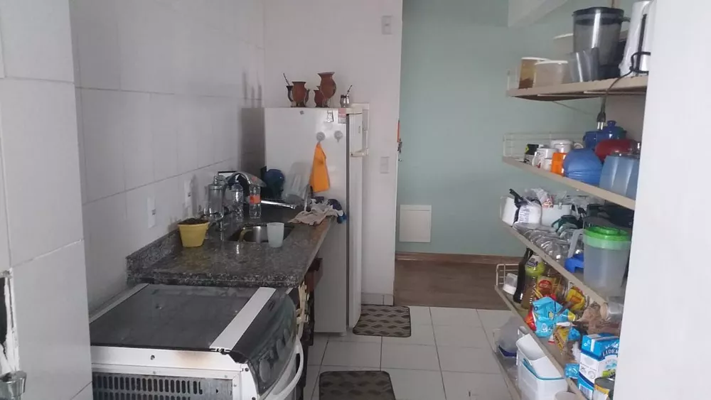 Apartamento à venda com 3 quartos, 70m² - Foto 4