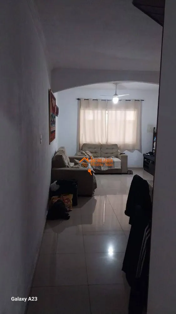 Sobrado, 3 quartos, 196 m² - Foto 1