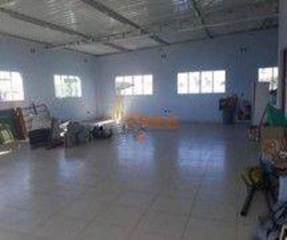 Loja-Salão, 150 m² - Foto 1