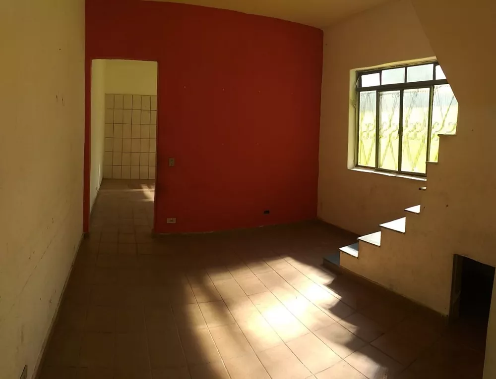 Sobrado à venda com 3 quartos, 150m² - Foto 1