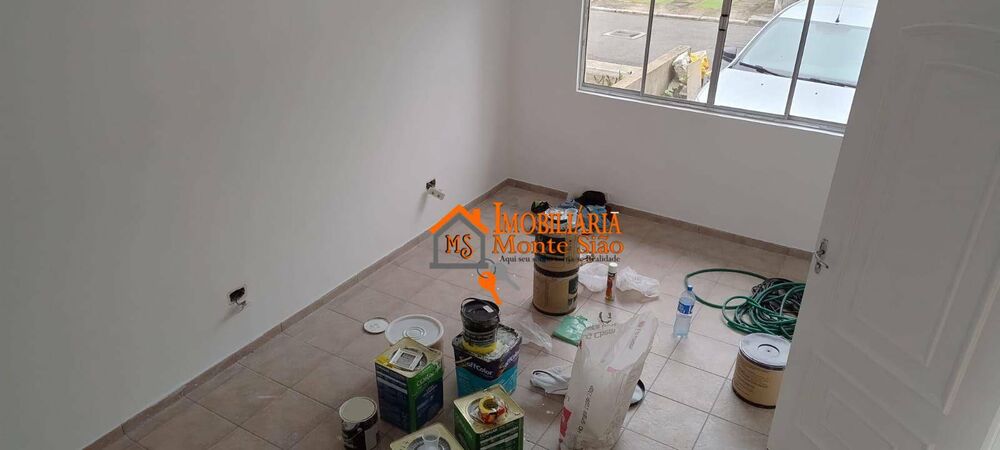 Sobrado à venda com 2 quartos, 60m² - Foto 1