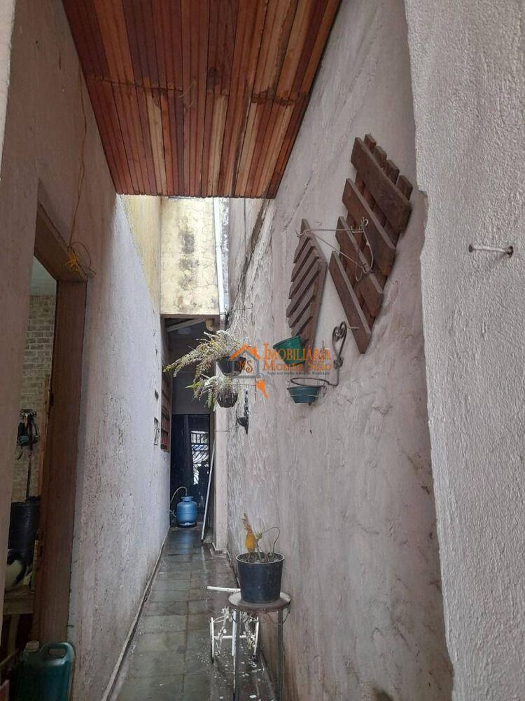 Sobrado, 3 quartos, 189 m² - Foto 1